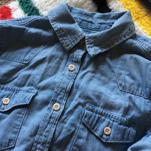 GAP Chambray Long Sleeve Denim Shirt